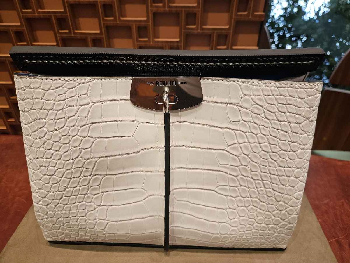 レス13番の画像1